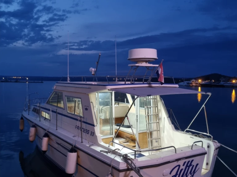 Princess Princess 33 mieten Šibenik