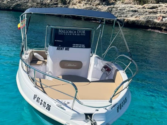 Motorboot mit oder ohne Skipper Blumax mieten in Marina De Cala D'Or