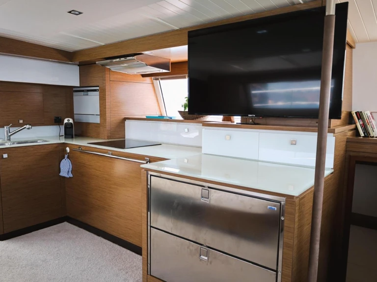 Katamaran mieten in Marina di Stabia - Fountaine Pajot Cumberland 47 LC