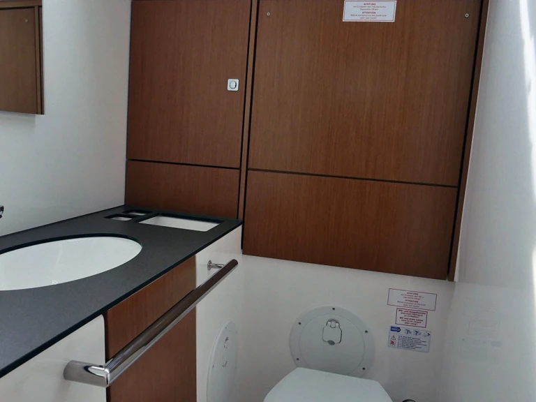 Segelboot mit oder ohne Skipper Bavaria mieten in Piombino