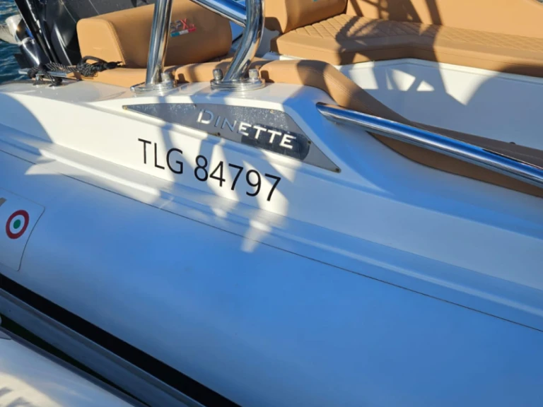 Boot mieten Saint-Raphaël günstig 24 DINETTE