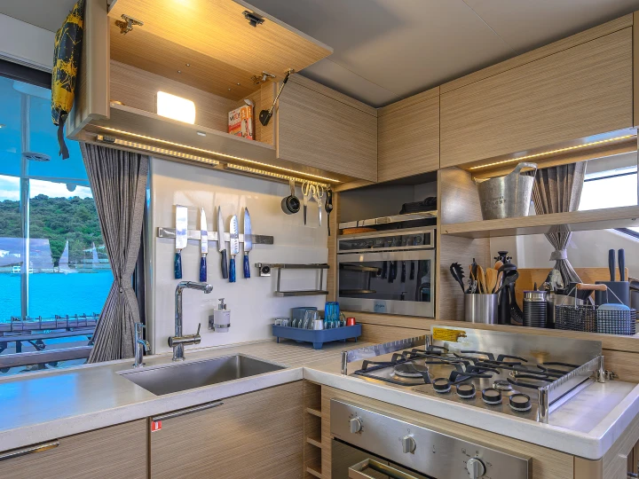 YachtCharter in Trogir - Lagoon Lagoon 51 auf SamBoat