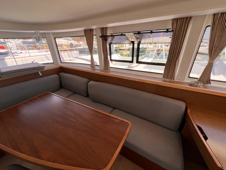 Katamaran mit oder ohne Skipper Lagoon mieten in Olbia