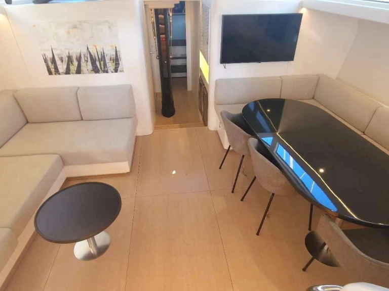 Yacht mieten in Antigua - Custom YKNOT