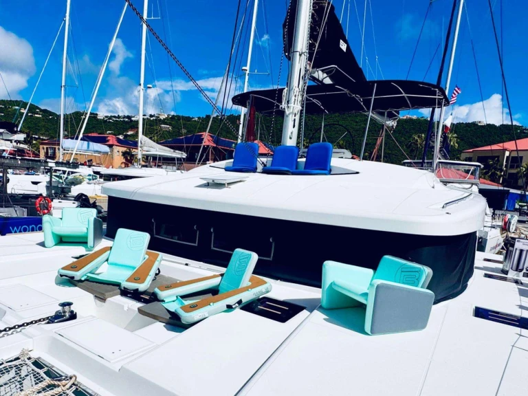 Boot mieten Road Town günstig ELATION