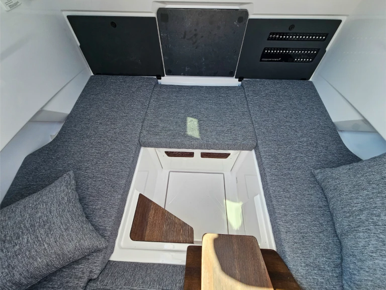 YachtCharter in Seget Donji - Axopar Axopar 29 XC Cross Cabin auf SamBoat