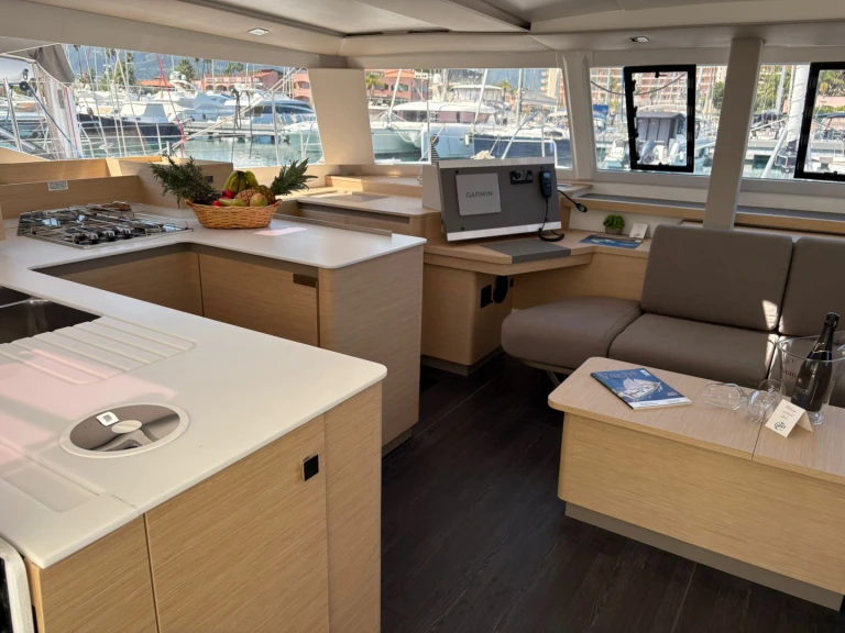Katamaran mit oder ohne Skipper Fountaine Pajot mieten in Furnari