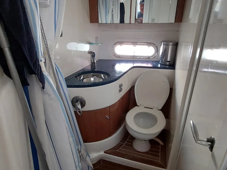 Ein Sunseeker Manhattan 66 mieten in Dubai Marina
