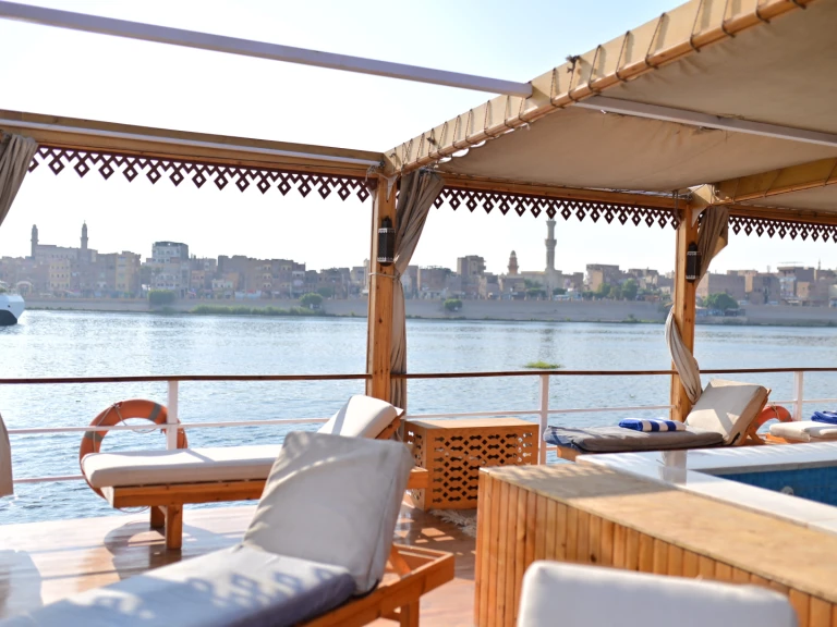 Segelboot mit oder ohne Skipper Custom Made mieten in Assuan