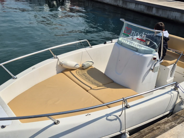 Bootsverleih BLU LINE Schizzo 520 La Spezia Samboat
