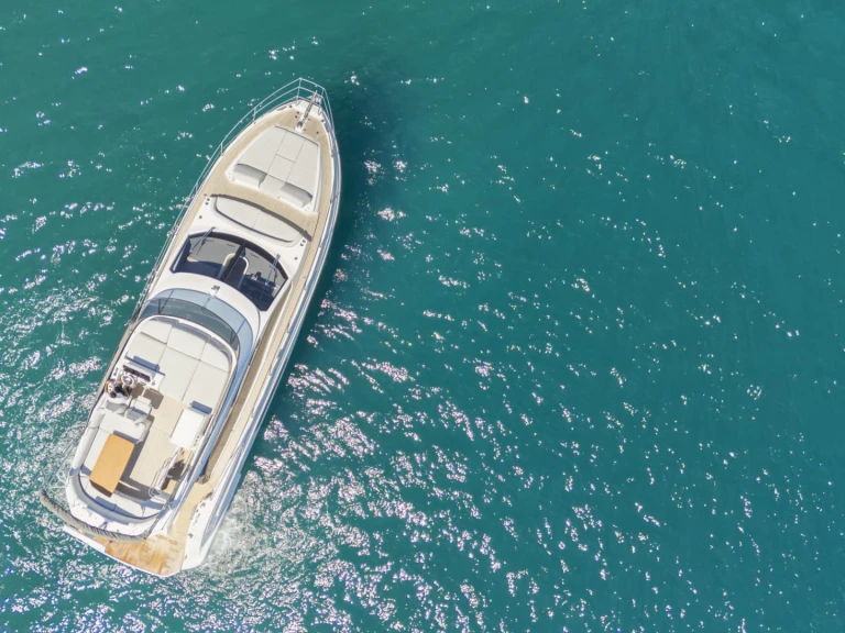 Bootsverleih Azimut Azimut 53 Fly Tivat Samboat