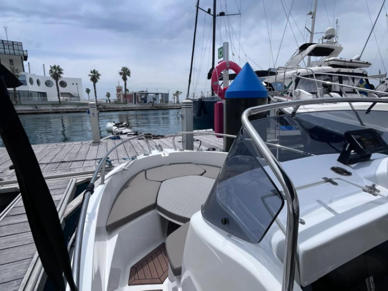 Ein trident 530 Sport mieten in Port d'Alicante