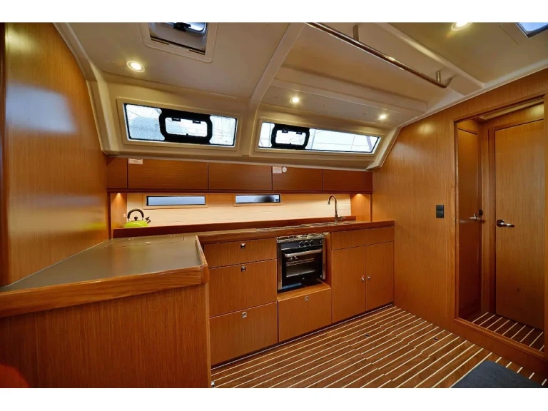 Segelboot mieten in Álimos zum besten Preis