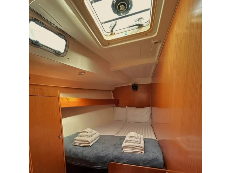 Segelboot mieten in Álimos zum besten Preis
