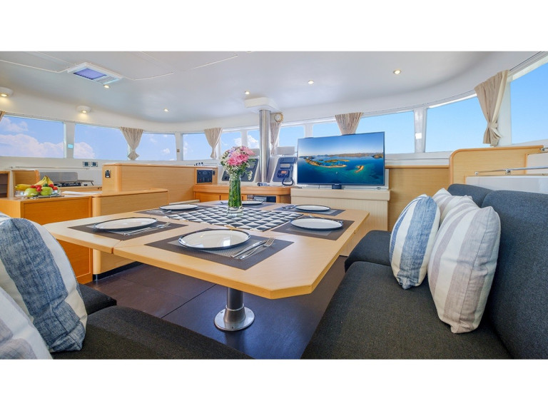 Bootsverleih Lagoon Lagoon 500 (6 cab) Álimos Samboat