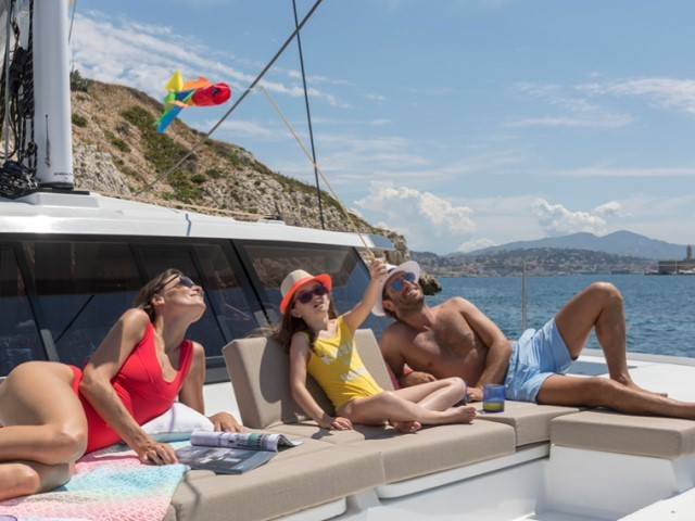 Vermietung Katamaran Fountaine Pajot mit Führerschein