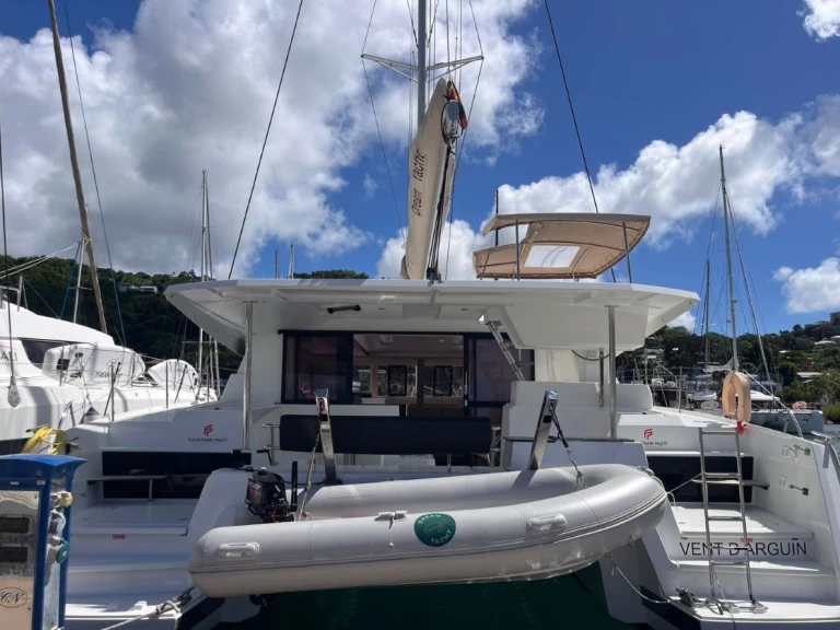 Ein Fountaine Pajot Astrea 42 mieten in Bas du Fort