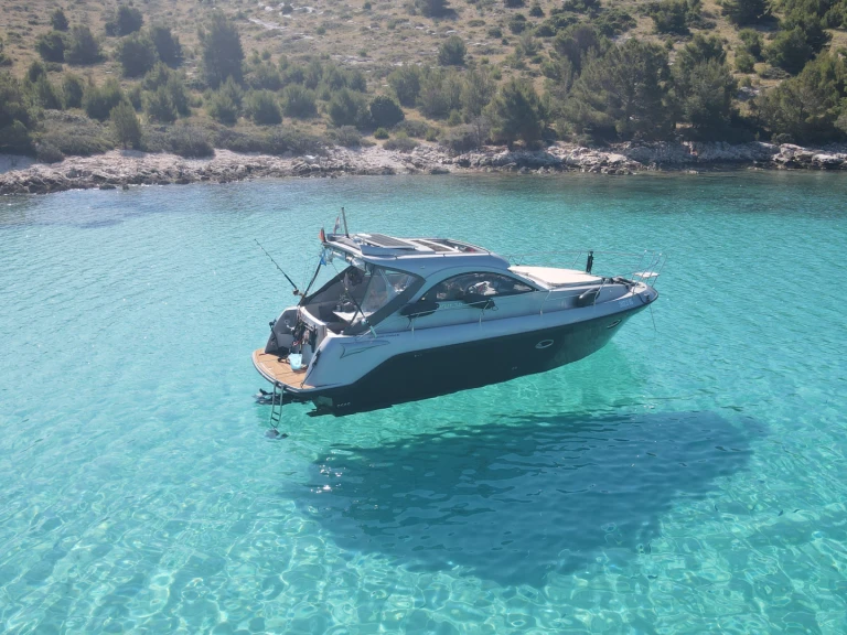 Boot mieten Biograd na Moru günstig Mirakul 30 - Hardtop