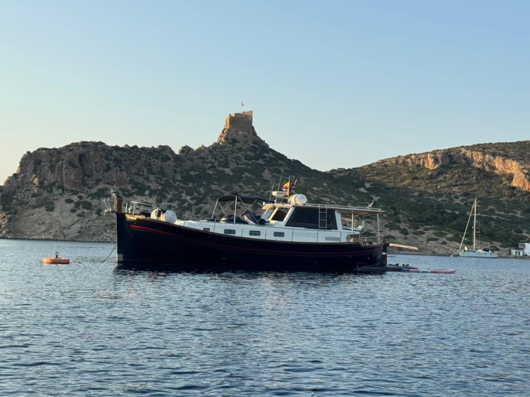 Motorboot mit oder ohne Skipper Menorquin-Yachts mieten in Port d'Andratx