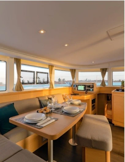 Vermietung Katamaran Lagoon mit Führerschein