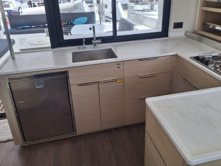 Ein Lagoon Lagoon 46 mieten in Nassau