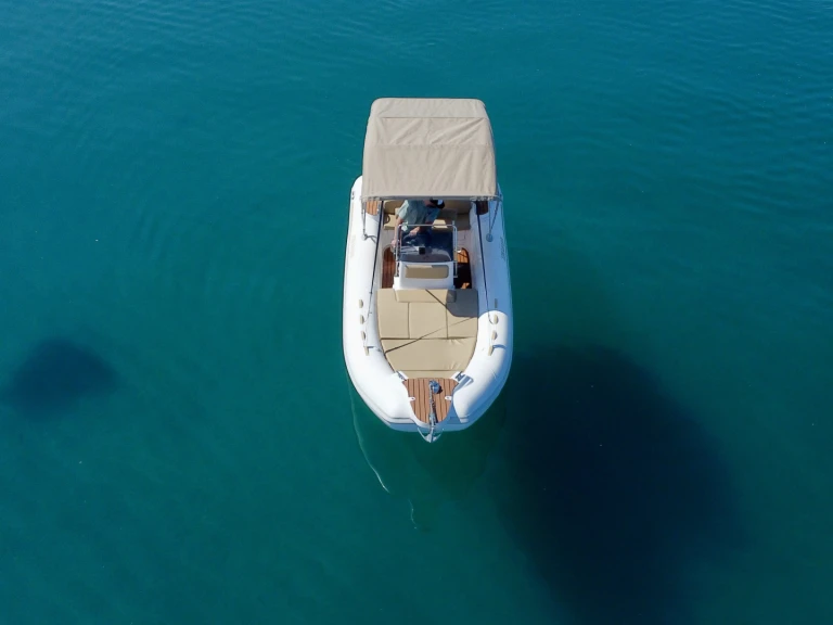 Schlauchboot mieten in Old port of Corfu zum besten Preis