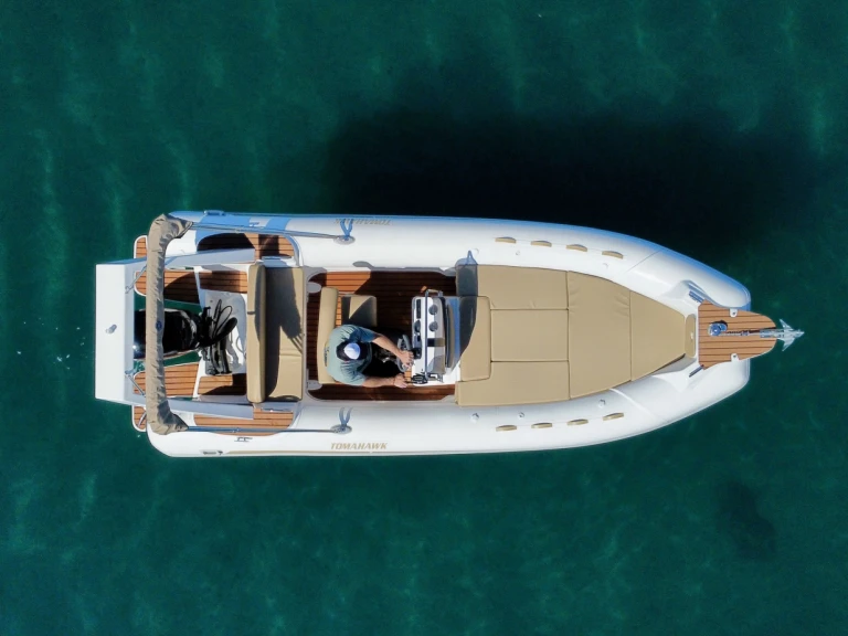 YachtCharter in Old port of Corfu - Tomahawk VIP 2026 auf SamBoat