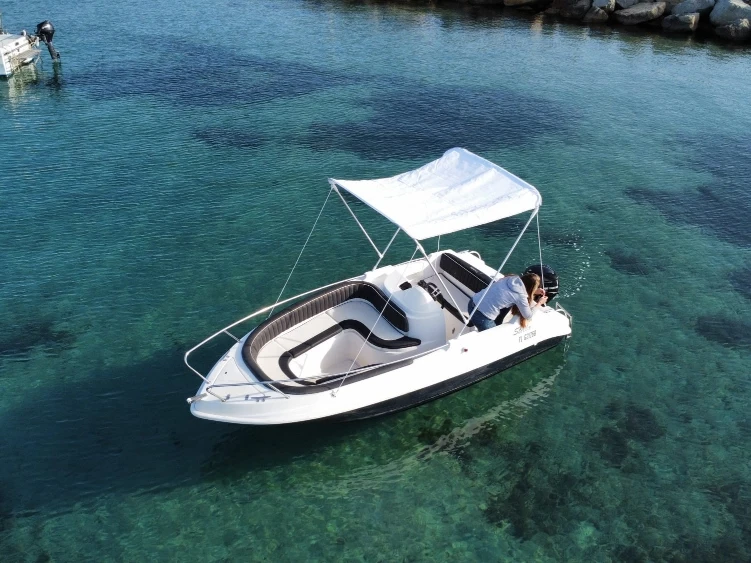 Motorboot mit oder ohne Skipper kruger mieten in Cannes