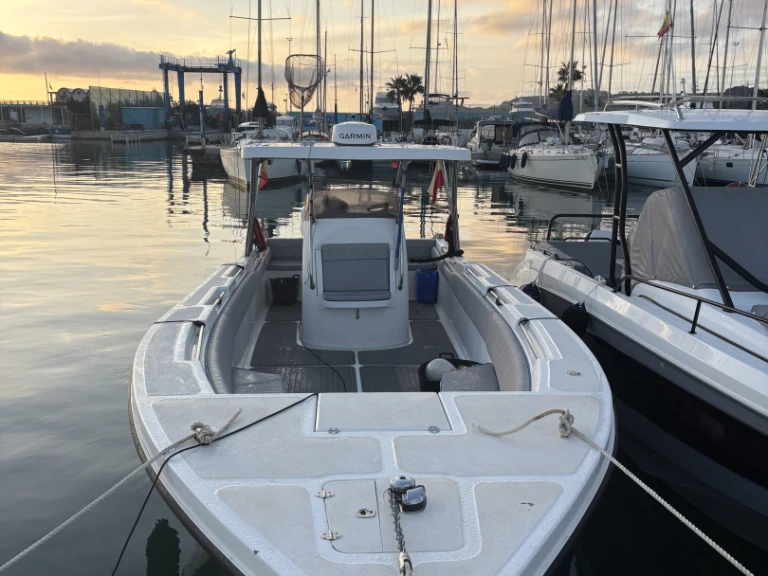 Motorboot mit oder ohne Skipper Amr mieten in Dénia