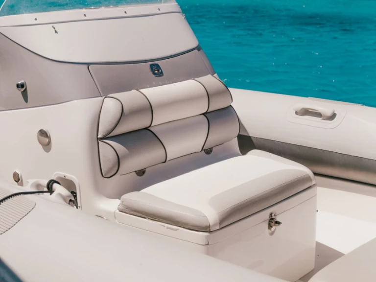 YachtCharter in Alyki - Airship 30 auf SamBoat