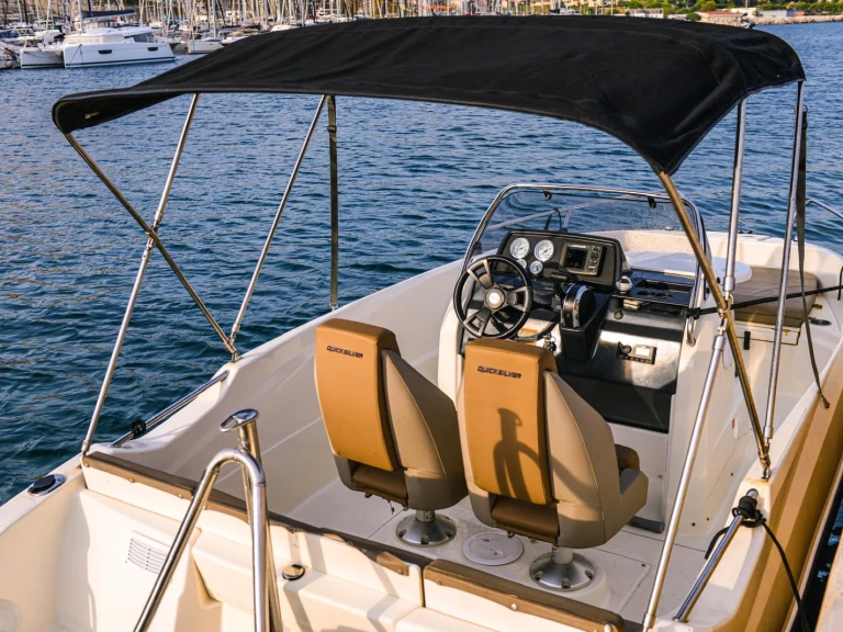Bootsverleih Quicksilver Activ 555 Open Marseille Samboat
