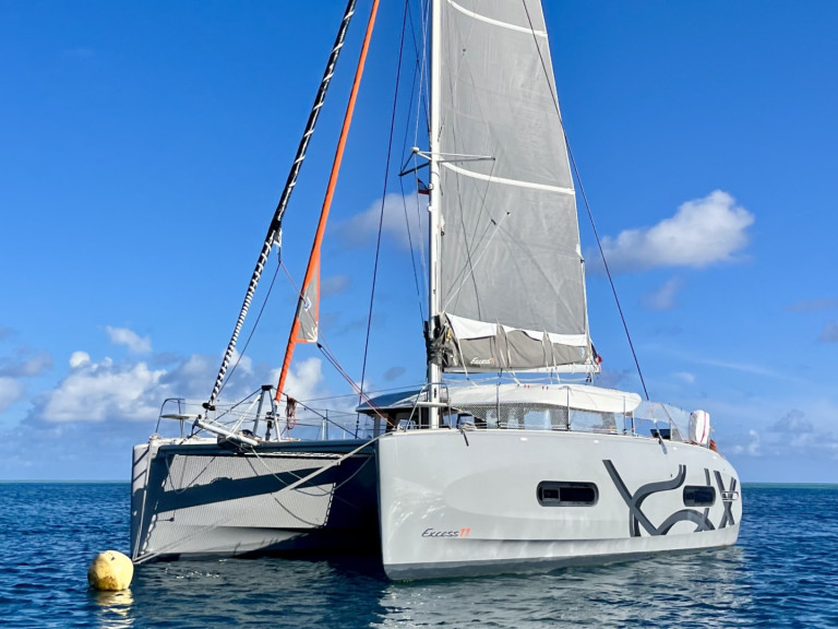 Ein Excess Excess 11 mieten in Papeete