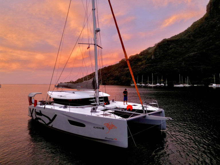 Boot mieten Papeete günstig Excess 11 (Owners Version)