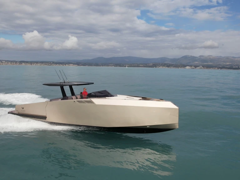 Motorboot mit oder ohne Skipper Alium Yachts mieten in Cannes