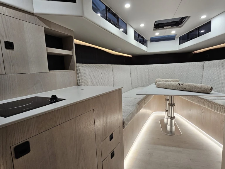 Motorboot mieten in Cannes zum besten Preis