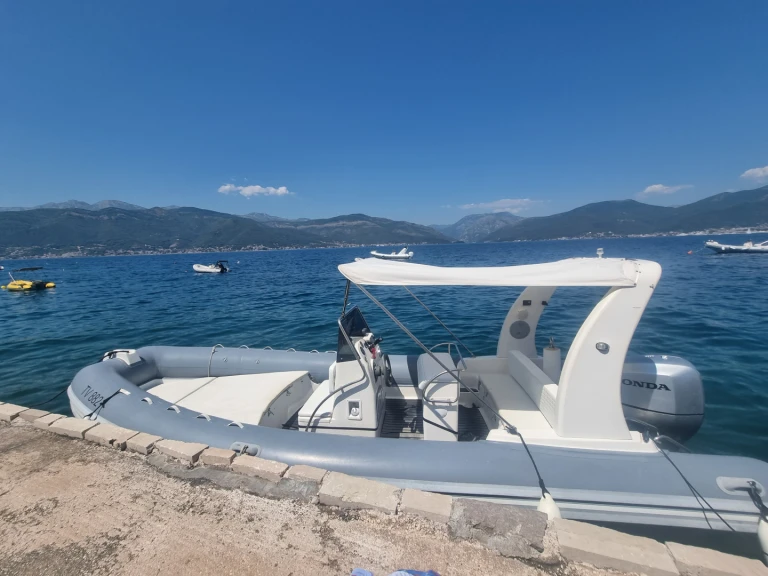 Bootsverleih Nuova Jolly 22 Tivat Samboat