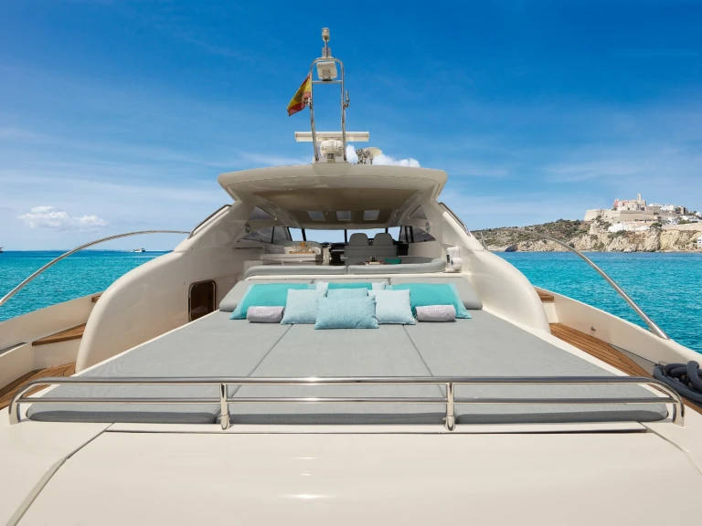 Motorboot mit oder ohne Skipper Princess mieten in Marina Botafoch