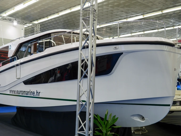 YachtCharter in Split - Delphia Delphia 10 Sedan auf SamBoat