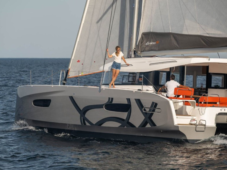 Boot mieten Raiatea Island günstig Excess 14