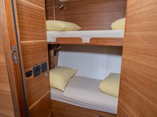 Elan Impression 50.1 mieten Šibenik