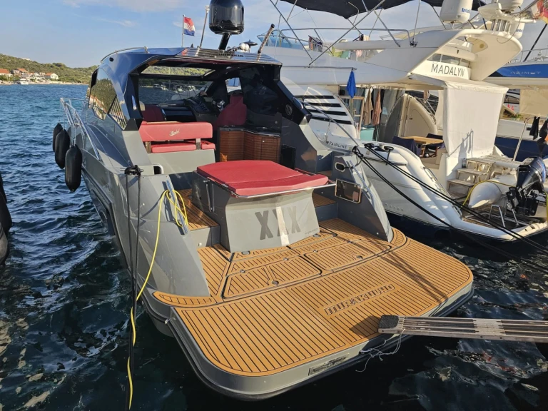 Yacht mieten in Biograd na Moru zum besten Preis