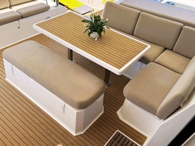 YachtCharter in Palermo - Fountaine Pajot Elba 45 auf SamBoat