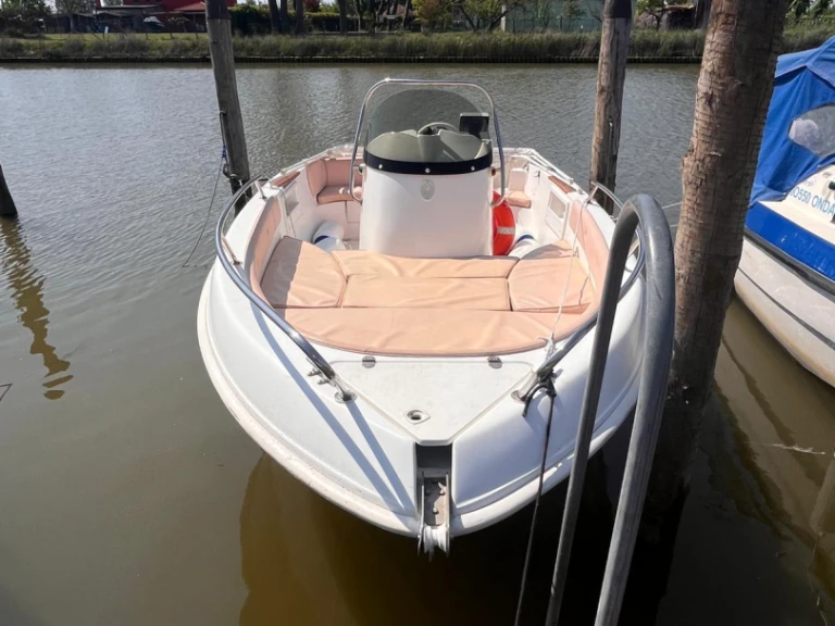 Elan Elan 17 CC mieten Chioggia
