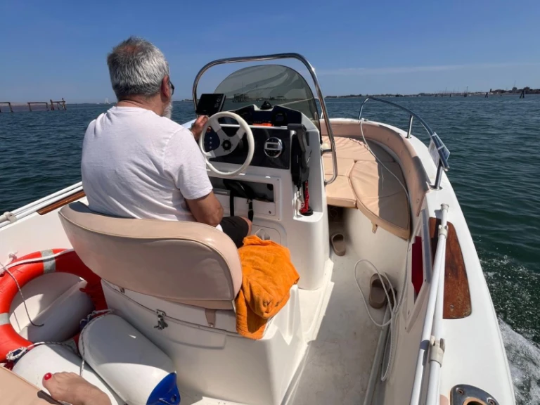 YachtCharter in Chioggia - Elan Elan 17 CC auf SamBoat