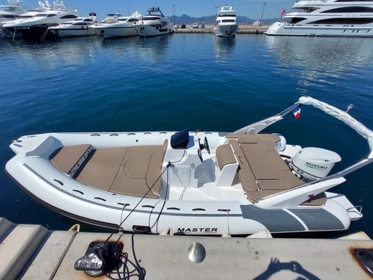 Schlauchboot mit oder ohne Skipper Master mieten in Mandelieu-la-Napoule