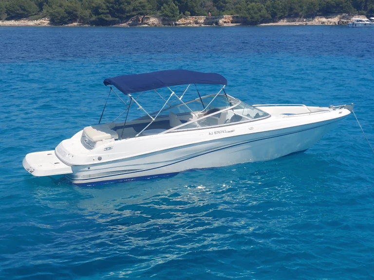 Motorboot mit oder ohne Skipper Four Winns mieten in Port de la Rague