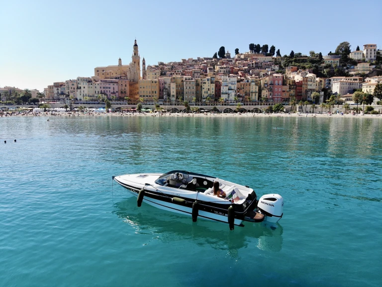 Motorboot mieten in Nizza zum besten Preis