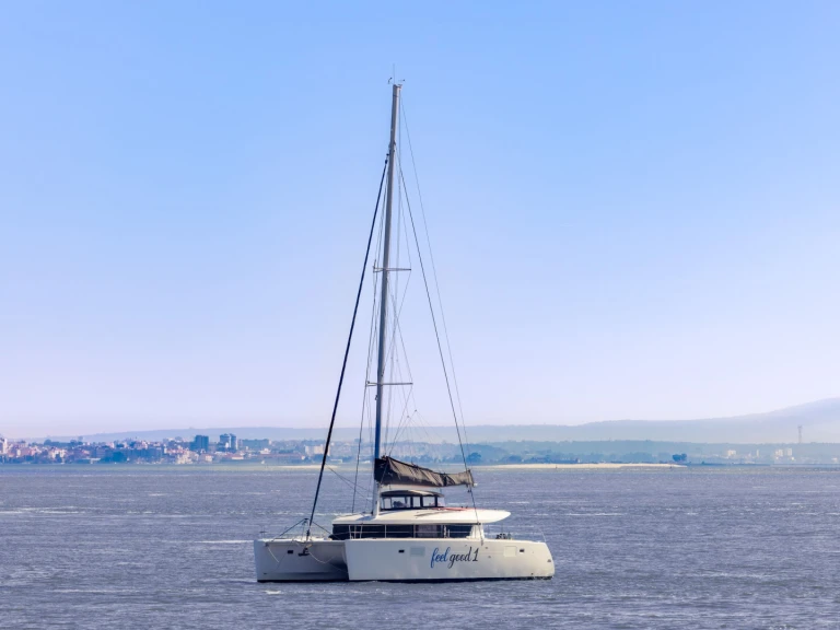 Katamaran mit oder ohne Skipper Lagoon mieten in Costa de Lisboa