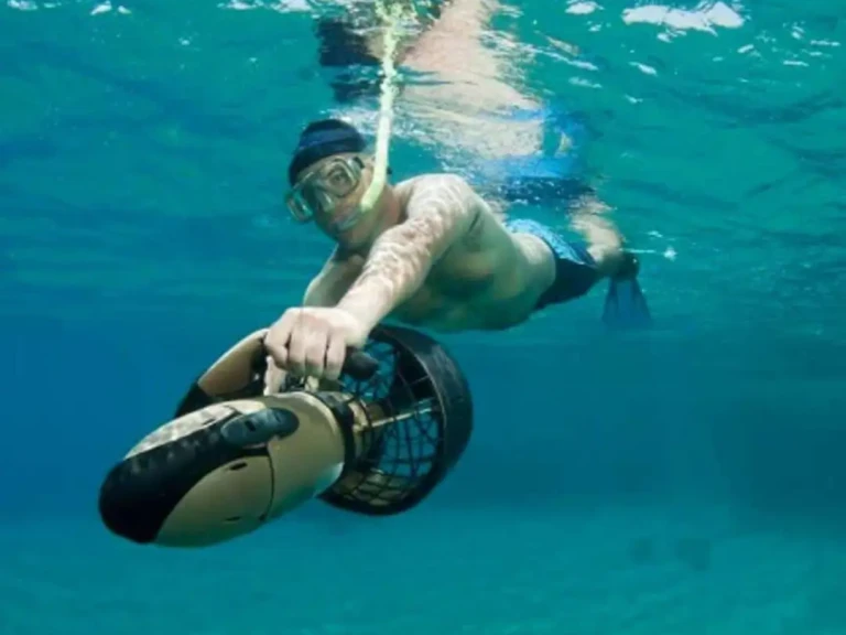 Ein Edel Edel Cat 33 mieten in Le Cap d'Agde