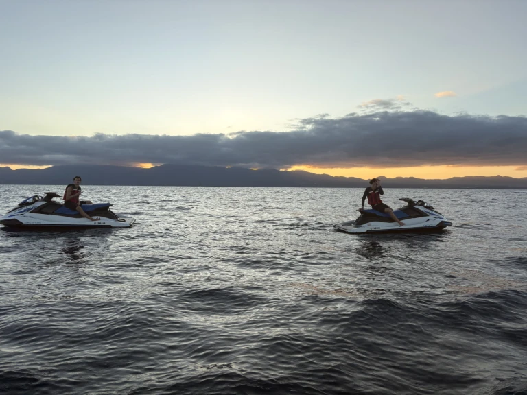 Vermietung Jetski Yamaha mit Führerschein